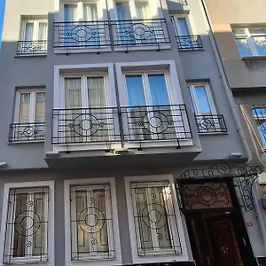 best-home-suites-sultanahmet-aparts.istanbul-turkeyhotels.com/